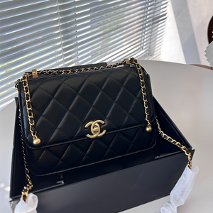 CHNL Quilted Classic Handbag